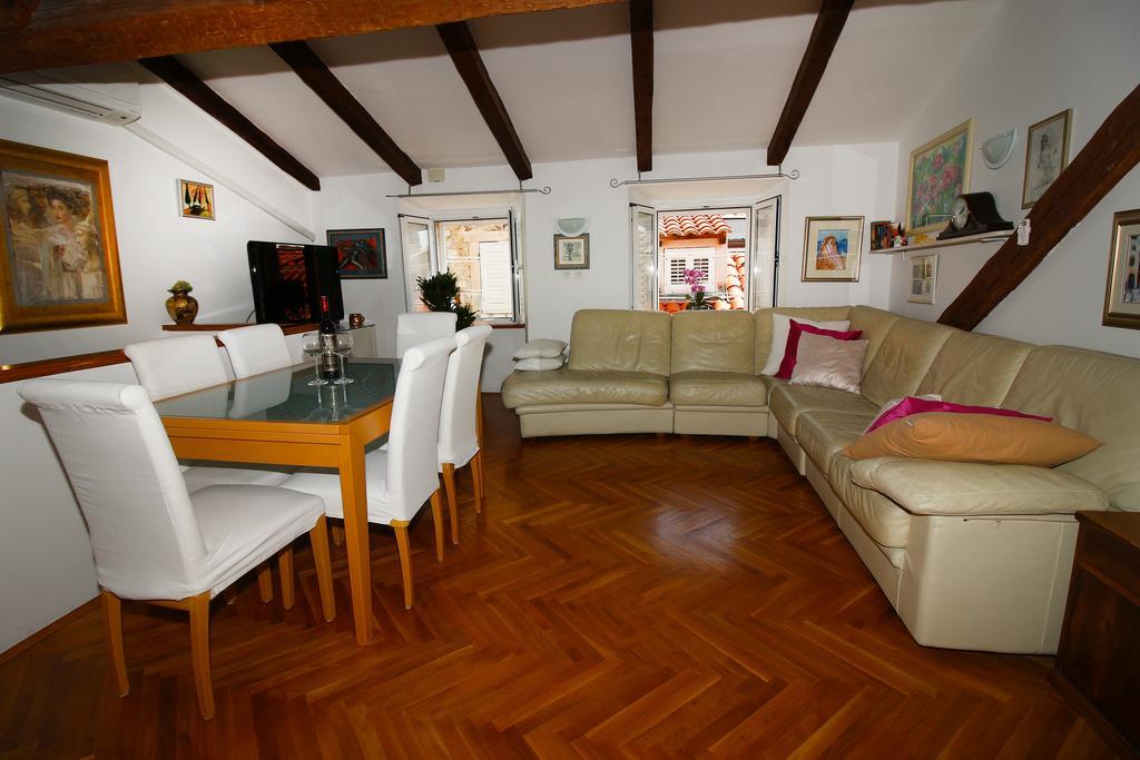 Princess Dora'S Apartment Дубровник Екстериор снимка